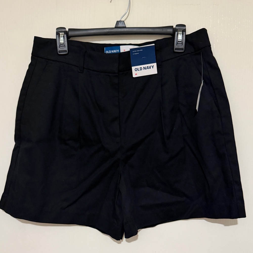 Old Navy Extra High-Waisted Taylor Trouser Shorts